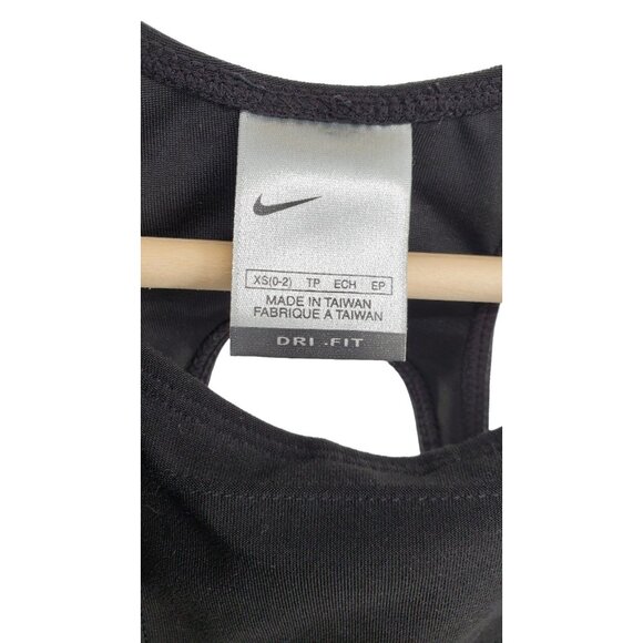 Nike XS Activewear Top Built-in Sports Bra Shirt Sleeveless Tank Cutout Back - Picture 7 of 11